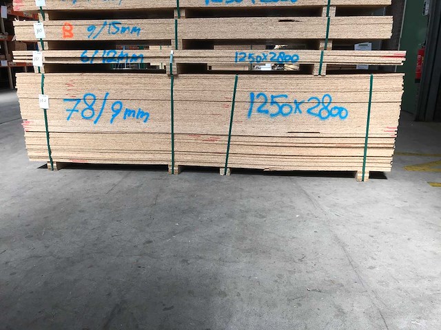Osb platen 9mm 1250x2800mm (78x) - afbeelding 2 van  4