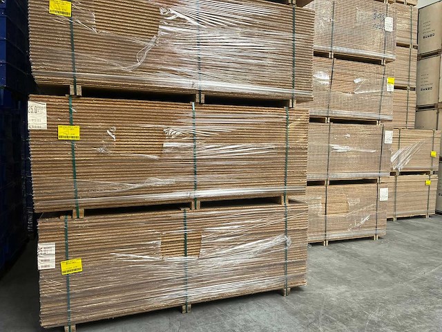 Osbplaat 2500x1250x25mm gbf4 (360x) - afbeelding 2 van  10