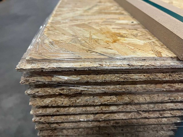 Osbplaat 2500x675x15mm gbf4 (60x) - afbeelding 7 van  7