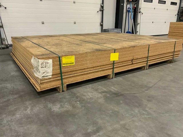 Osbplaat 2800x2070x22mm (16x) - afbeelding 1 van  5