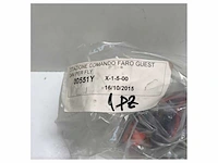 Osculati gues 2nd station searchlight controller 24v - 13.297.10 - afbeelding 3 van  4