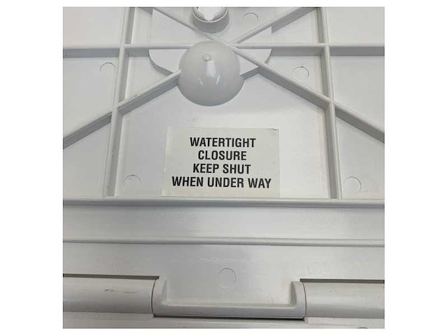 Osculati witte inbouwinspectieluik 600 x 250 mm - 20,295,00 - afbeelding 2 van  2