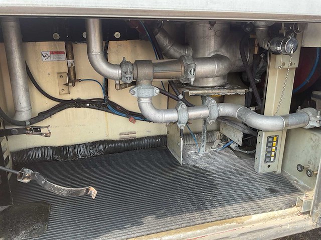 Oshkosh brandweerwagen - afbeelding 4 van  17