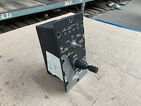 Oshkosh power distribution console - afbeelding 4 van  7