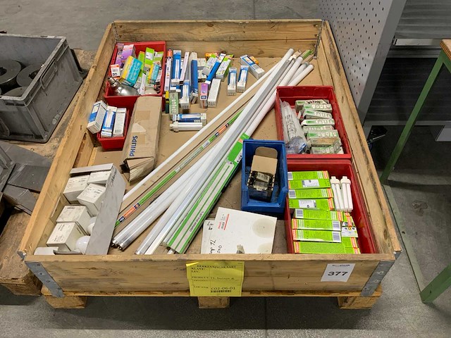 Osram / philips diverse lampen - afbeelding 1 van  10