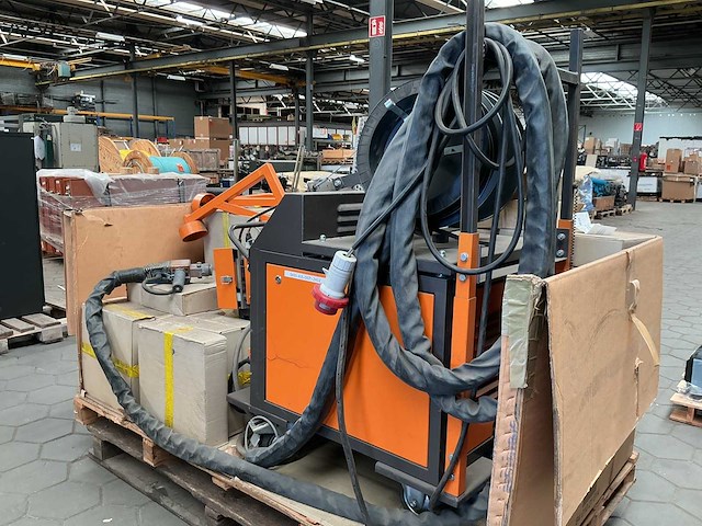 Osu-hessler 11/2007 wire arc spray system metallizing machine - afbeelding 4 van  11