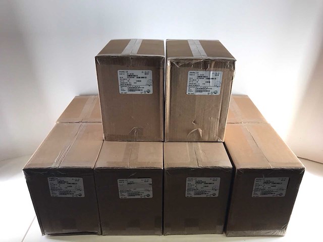 Otterbox (77-64124) shockproof ultra-rugged protective case for samsung galaxy tab s6 with build in screen protector (new) (100x) - afbeelding 1 van  6