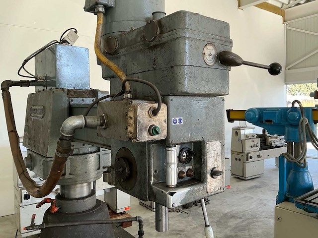 Otto müller sr30 snel radiaalboormachine - afbeelding 9 van  11