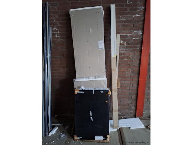 Otto schuifdeur kledingkast b2710 x h2100 x t620 - afbeelding 1 van  2