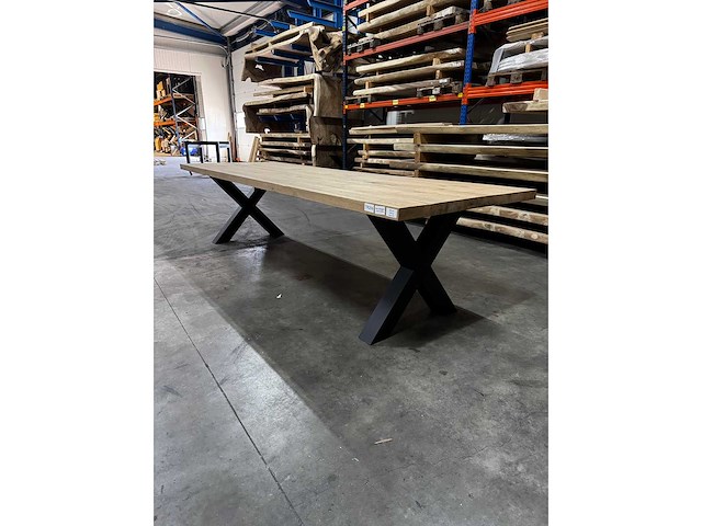 Oud eiken eetkamertafel 300 cm - afbeelding 1 van  3