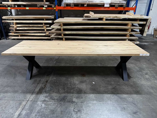 Oud eiken eetkamertafel 300 cm - afbeelding 2 van  3