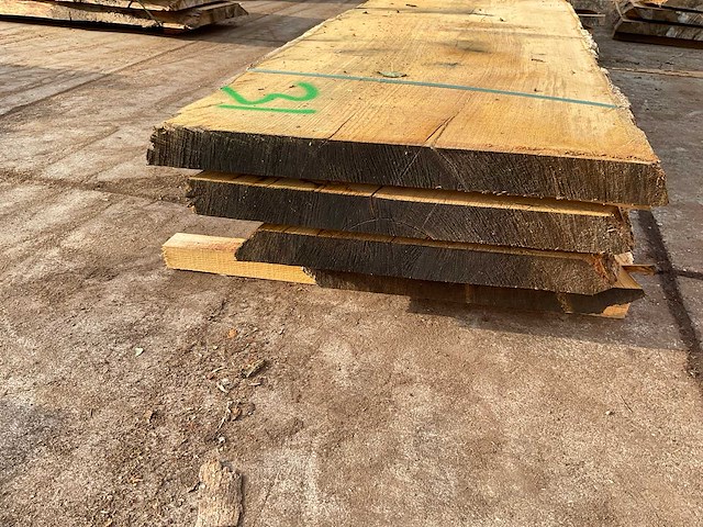 Oud eiken stam 62 mm ca. 0,400 m³ - afbeelding 1 van  1