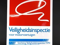 Oud emaille reclamebord voor de veiligheidsinspectie van motorvoertuigen van vvn en bovag - afbeelding 3 van  6