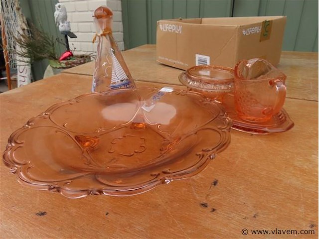 Oud glaswerk - afbeelding 2 van  3