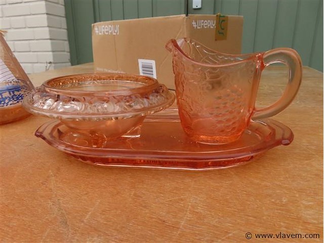 Oud glaswerk - afbeelding 3 van  3