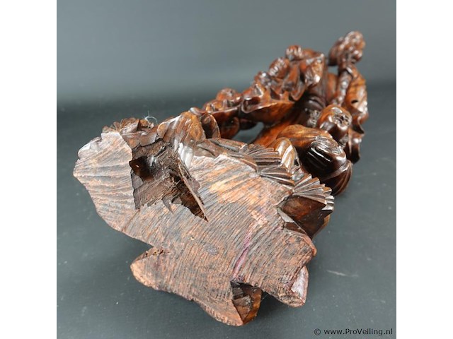 Oud groot rozenhouten beeld van een chinese wijze met staf en kinderen - afbeelding 5 van  5