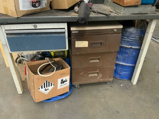 Oud ijzer - afbeelding 6 van  9