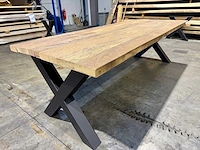 Oud rustiek eiken eetkamertafel 260 cm - afbeelding 1 van  8