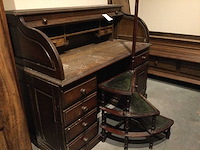 Oud secretaire met bibliotheek trap - afbeelding 1 van  4