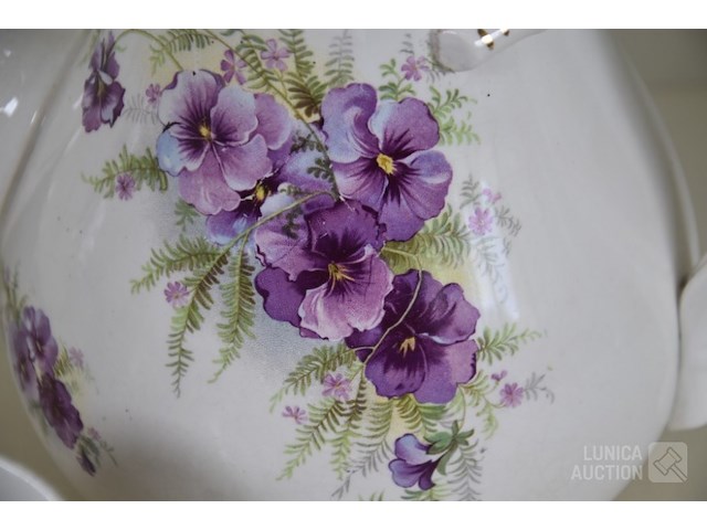 Oud servies - afbeelding 8 van  12
