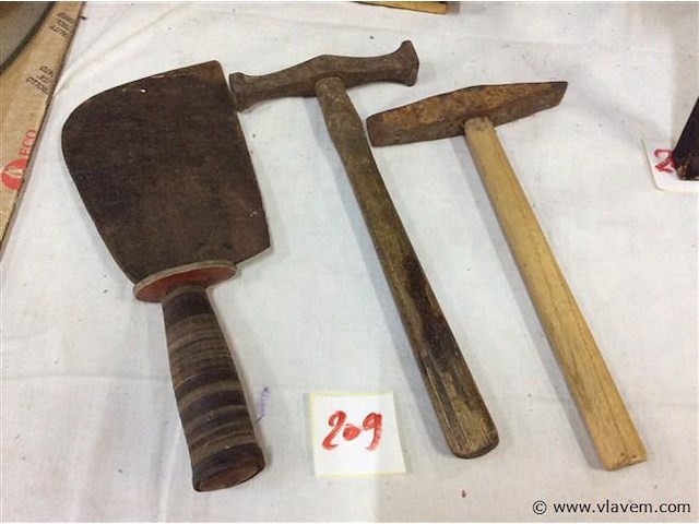Oud werkmateriaal - afbeelding 1 van  3