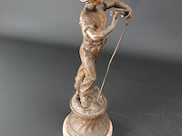 Oud/antiek?. faux brons gegoten boer op sokkel - afbeelding 4 van  5