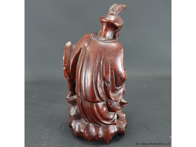 Oud/antiek in rozenhout gesneden beeld van een chinese wijze - afbeelding 4 van  5