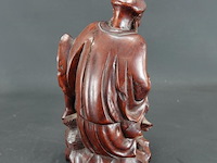 Oud/antiek in rozenhout gesneden beeld van een chinese wijze - afbeelding 4 van  5