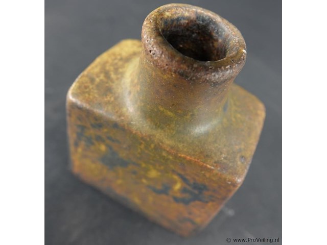 Oude aardewerk fles - afbeelding 3 van  5