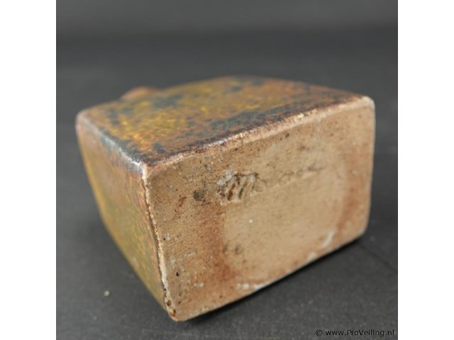 Oude aardewerk fles - afbeelding 4 van  5