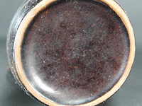 Oude aardewerk schenkkan met deksel - afbeelding 5 van  5