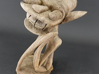 Oude afrikaanse sculptuur - afbeelding 2 van  5