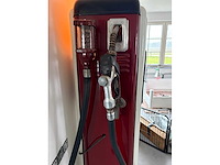 Oude benzinepomp - afbeelding 7 van  7