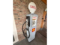 Oude benzinepomp - afbeelding 5 van  5