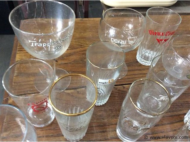 Oude bierglazen - afbeelding 3 van  4