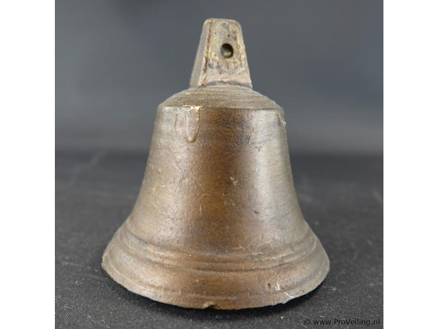 Oude bronzen bel nr.12 - afbeelding 4 van  5
