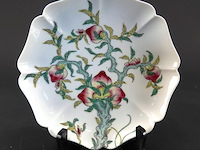 Oude chinees porseleinen schotel - afbeelding 1 van  5