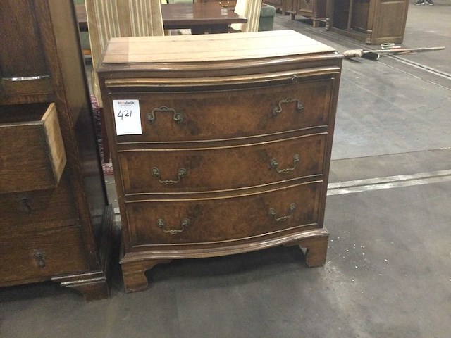 Oude commode - afbeelding 1 van  5