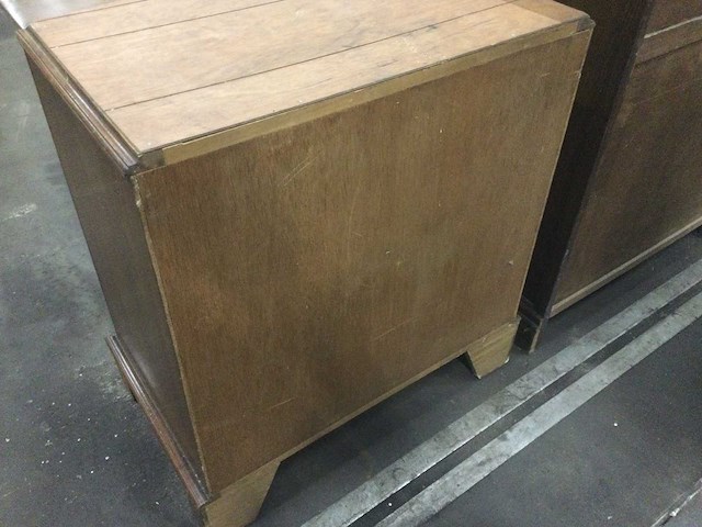 Oude commode - afbeelding 4 van  5