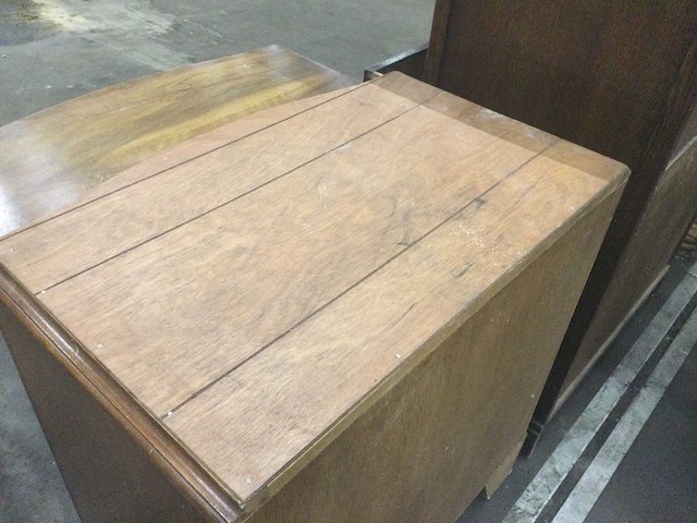 Oude commode - afbeelding 5 van  5