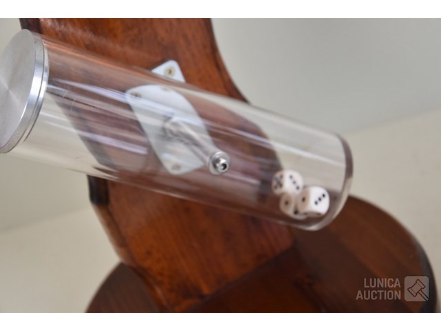 Oude dobbelsteen molen - afbeelding 3 van  4