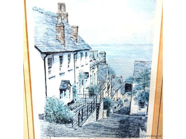 Oude druk vissersdorp clovelly in devon, engeland. - afbeelding 2 van  5