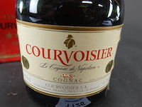 Oude fles courvoisier luxe *** (3 star) cognac uit vermoedelijk de jaren 80 - afbeelding 2 van  5