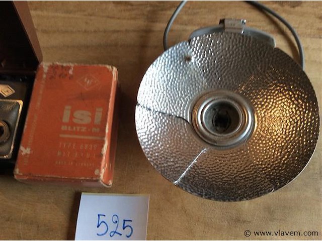 Oude flitslampen - afbeelding 2 van  2