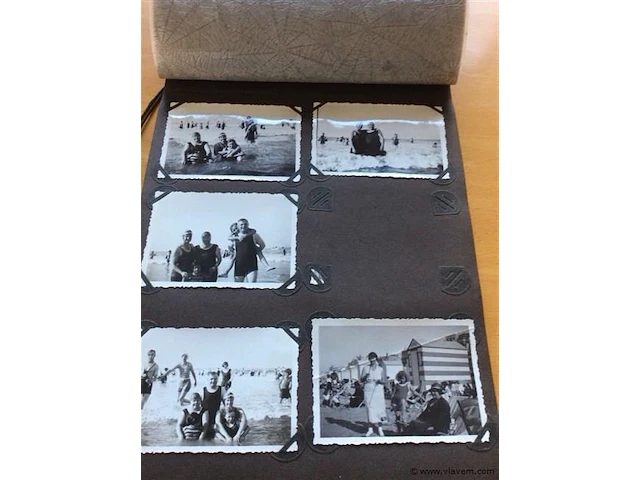 Oude fotoboek - afbeelding 3 van  4