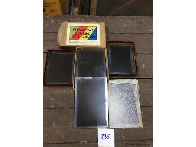 Oude fotoplaten - afbeelding 1 van  2