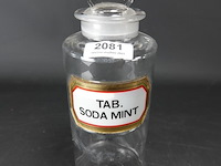 Oude glazen apothekers pot - afbeelding 1 van  5