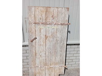 Oude houten deur - afbeelding 1 van  1