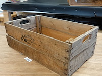 Oude houten koffiekist - afbeelding 1 van  5