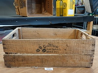 Oude houten koffiekist - afbeelding 2 van  5